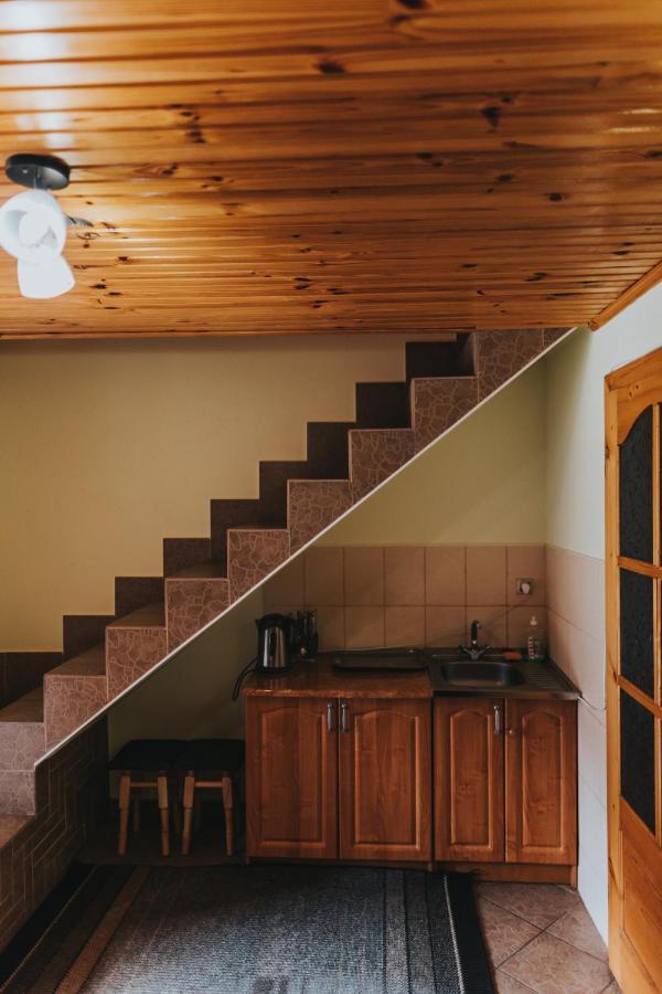Акорди Плеса Jaremče Esterno foto